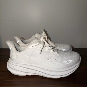 Hoka Women's Cream Sneakers